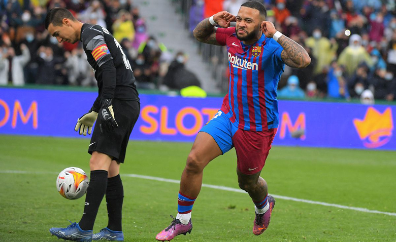 Memphis đáp lại niềm tin từ HLV Xavi Hernandez