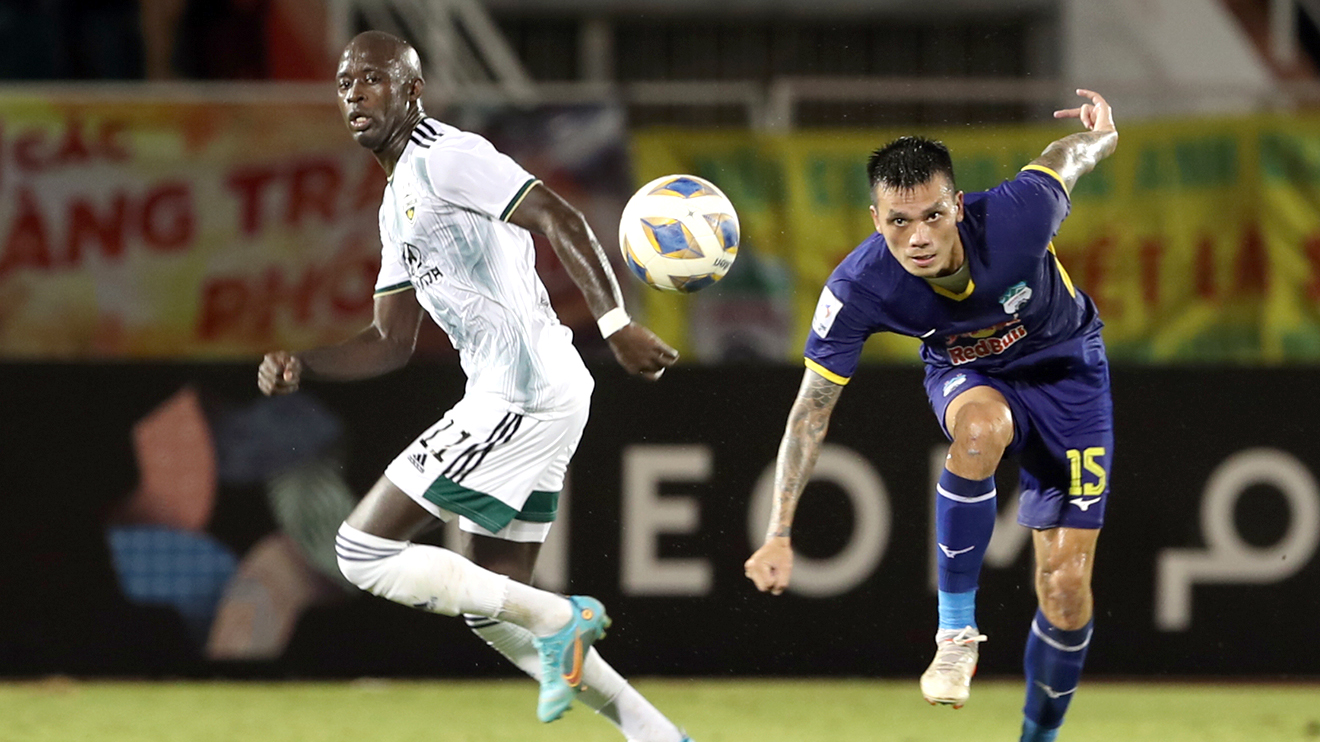 HAGL giup bong da Viet Nam vuot mat Trung Quoc.jpg